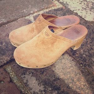 Ugg Clogs Size 8